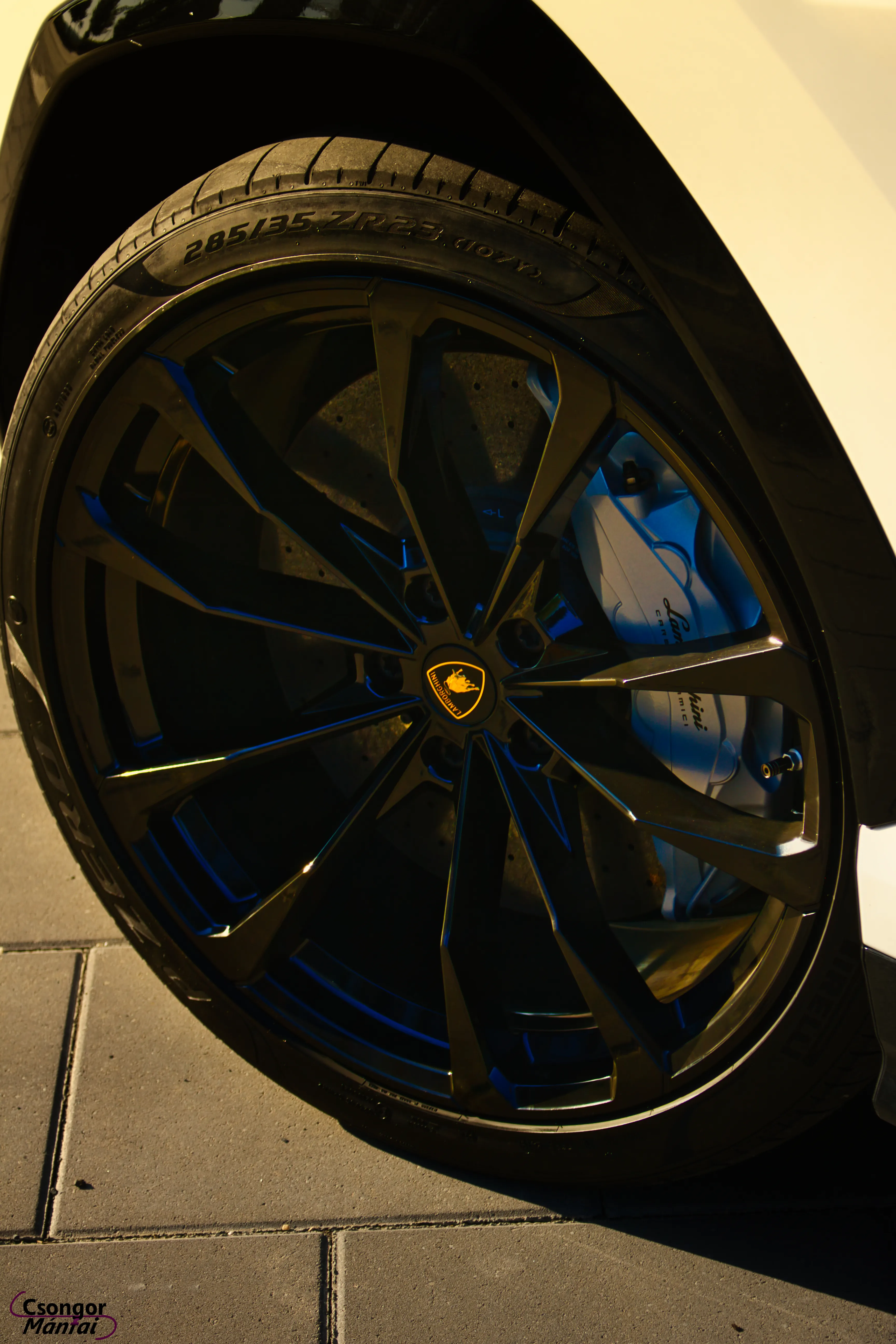 Lamborghini Urus 25