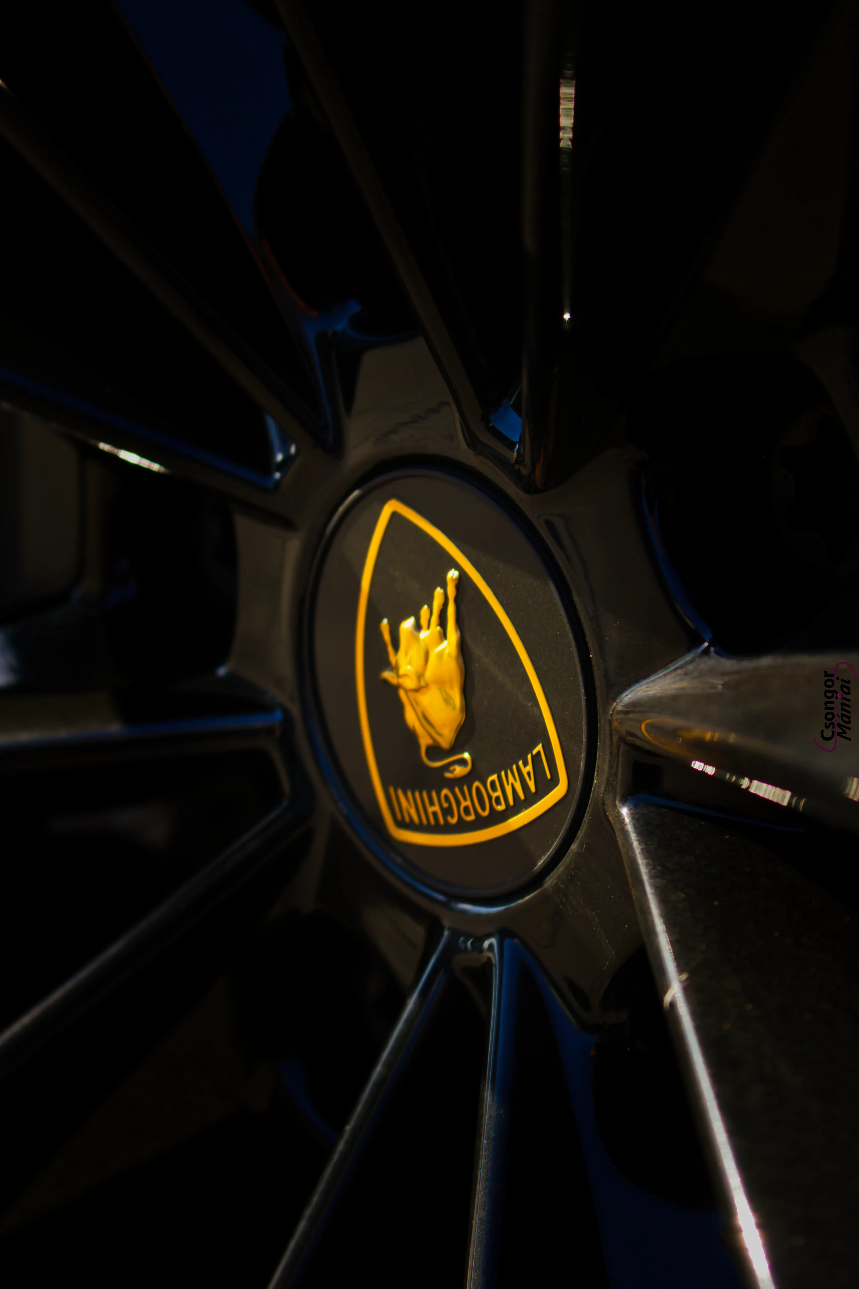 Lamborghini Urus 34